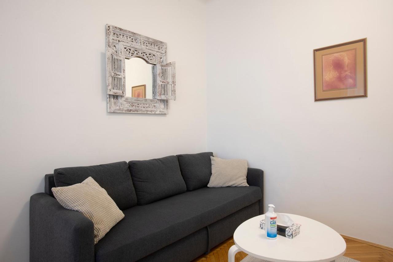 Vedrana-Near Centre And Free Garage, Electricity For Electric Cars Zagreb Exterior foto