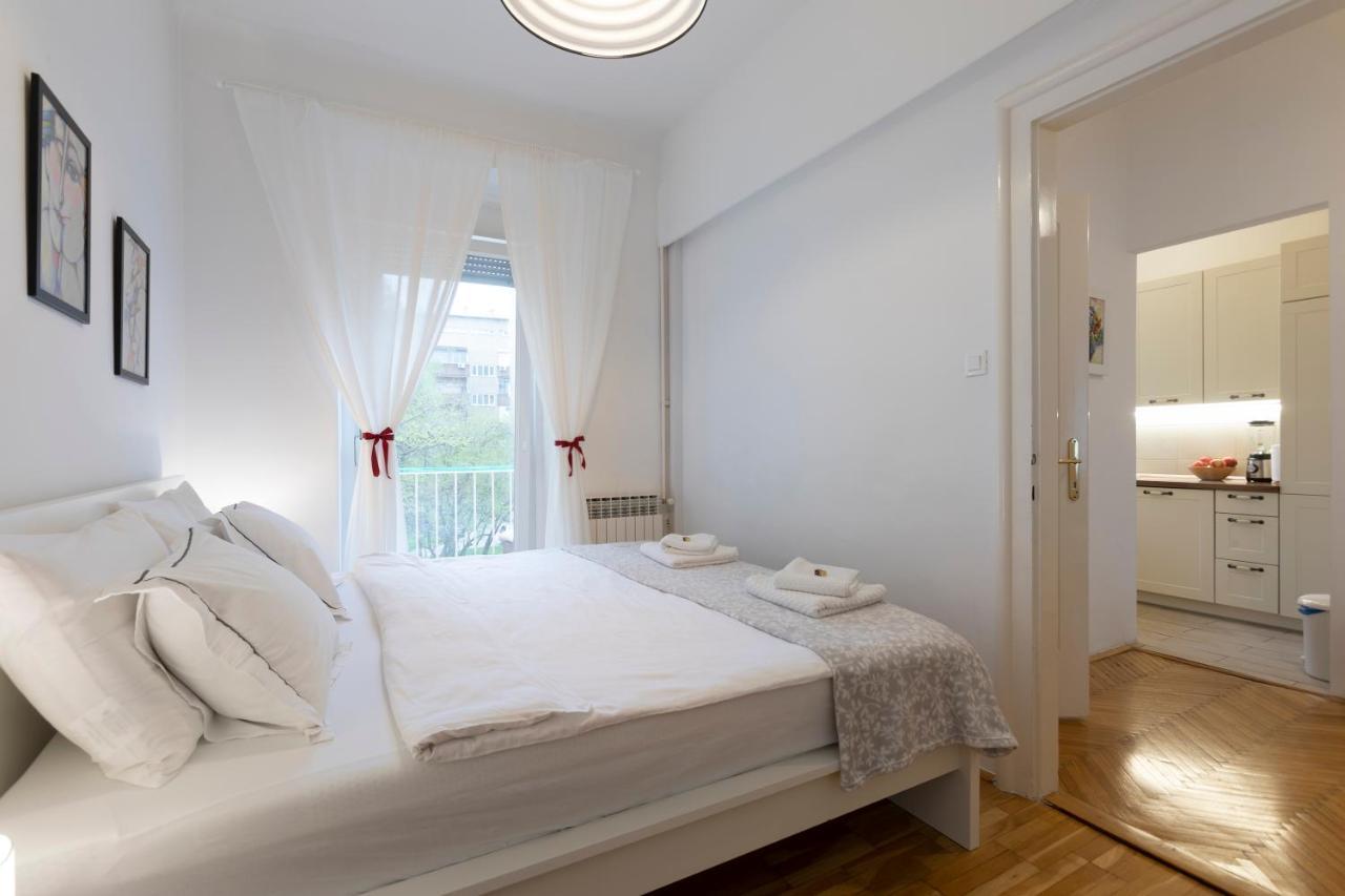 Vedrana-Near Centre And Free Garage, Electricity For Electric Cars Zagreb Exterior foto